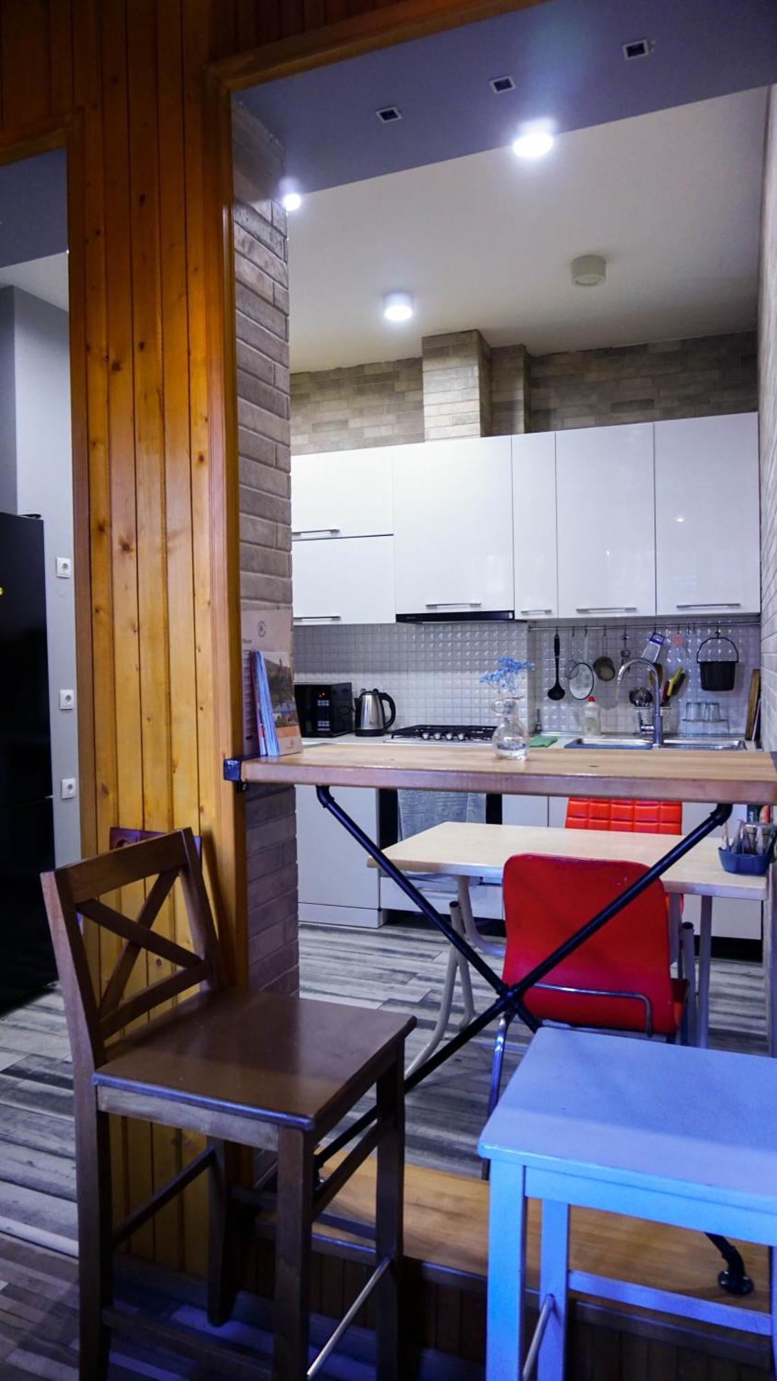 J Square Hostel Tbiliszi Kültér fotó