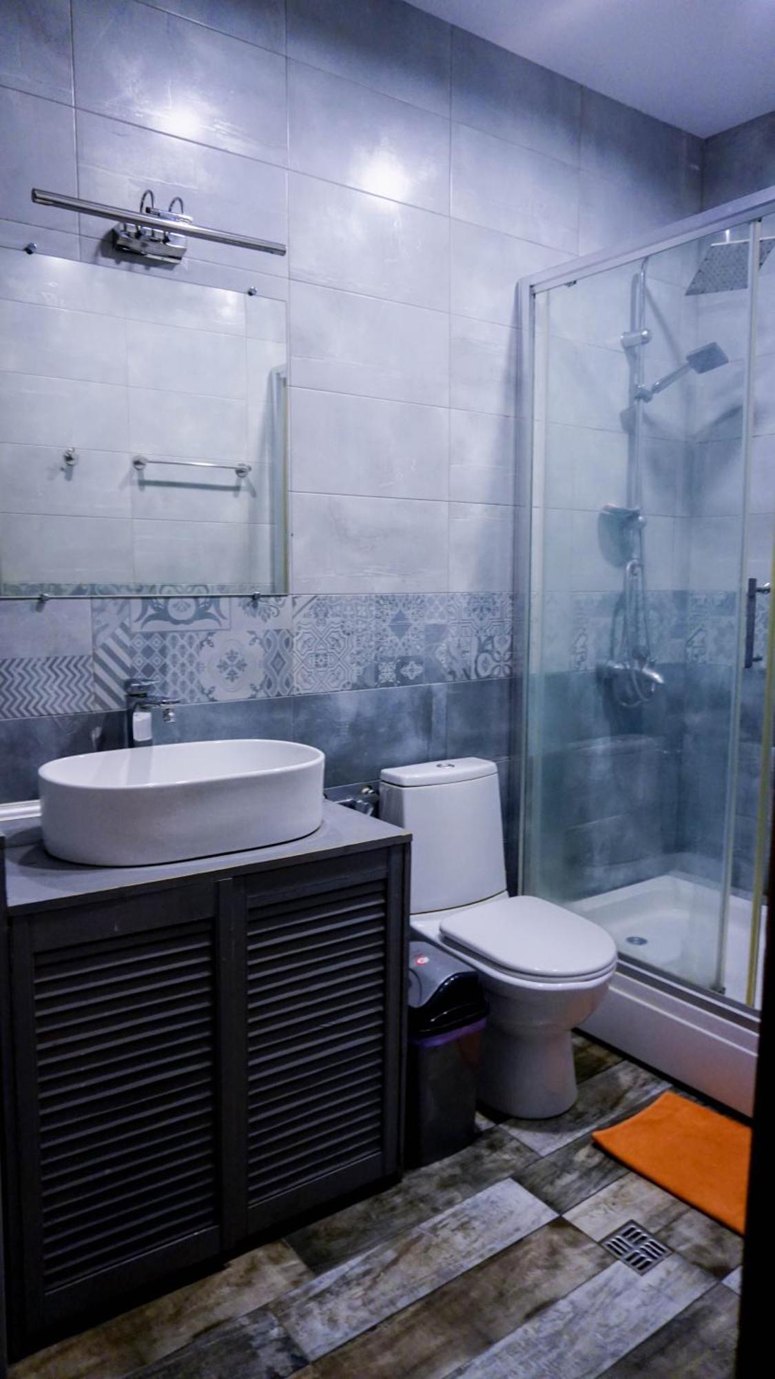 J Square Hostel Tbiliszi Kültér fotó